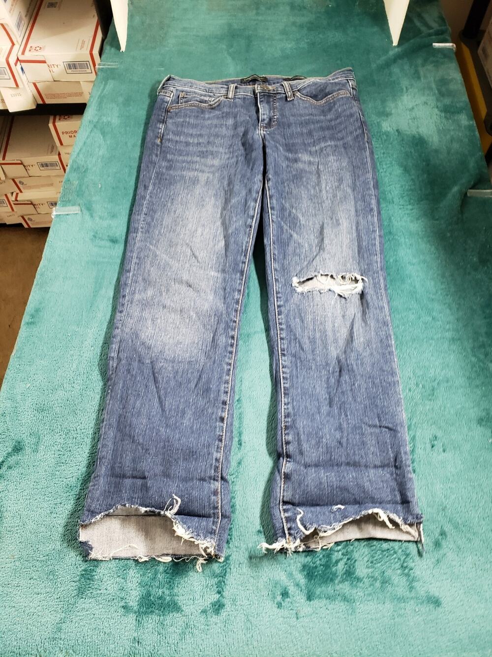 Banana Republic Jeans Size 28 Women Blue Pants Stretch Fray Hem Girlfriend Ankle